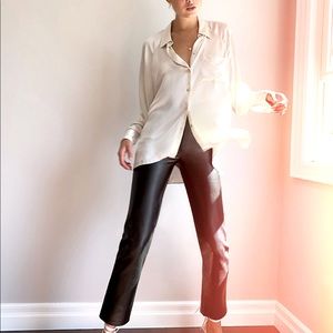 Aritzia Boyfriend Button Up Shirt